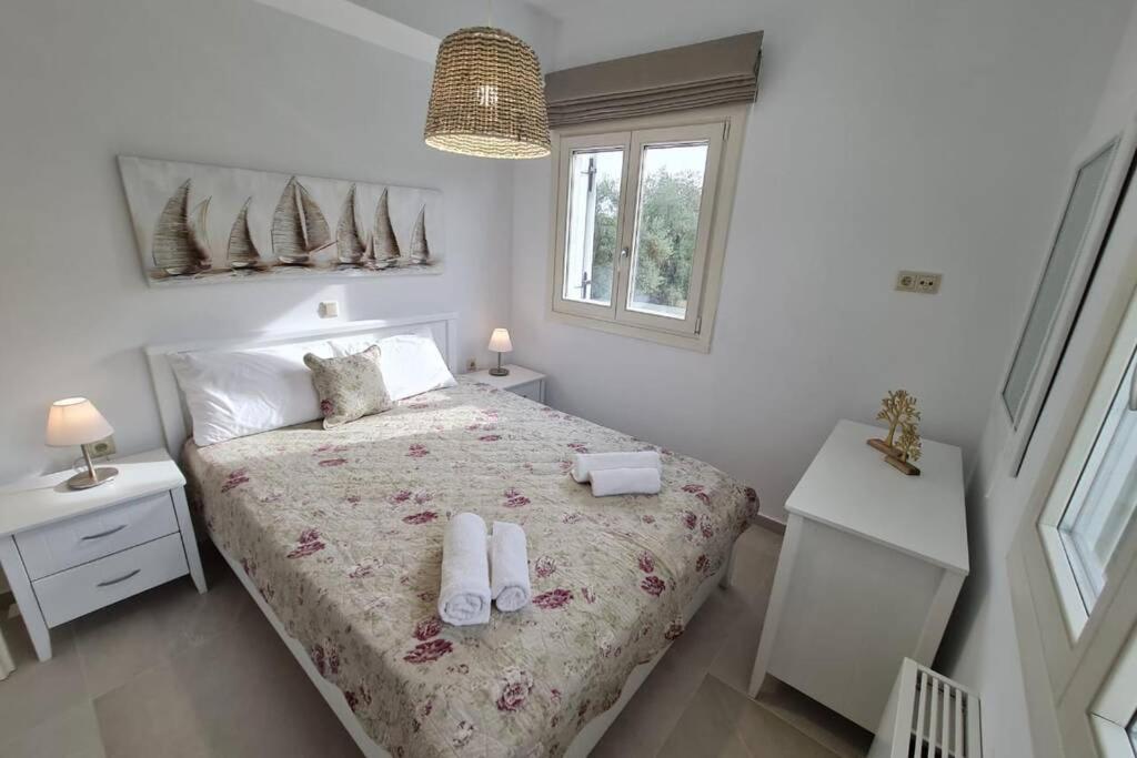 Stefania Villa Agios Georgios Pagon